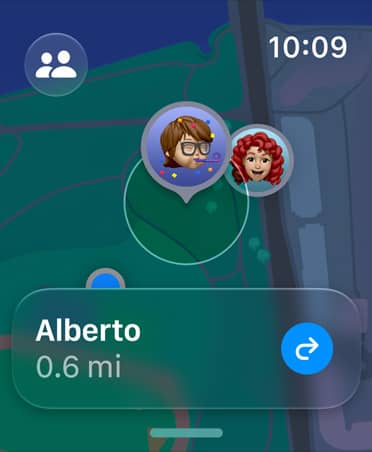 Écran affichant l’app Localiser indiquant la position d’une personne