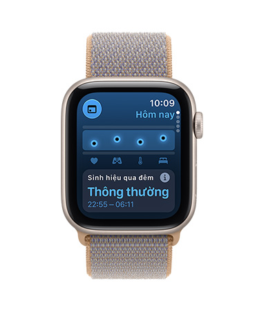 Apple Watch SE 3, vỏ nhôm, màu ánh sao, ứng dụng Sinh Hiệu, biểu đồ điểm sức khỏe, thông báo các chỉ số sinh hiệu bất thường qua đêm, mặt ngoài bên phải, Digital Crown, Dây Quấn Thể Thao, màu tím sương khói